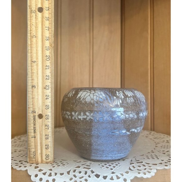 Handcrafted Stoneware Vase Lavender White Floral Design 3.25in Rustic Home - Picture 2 of 7